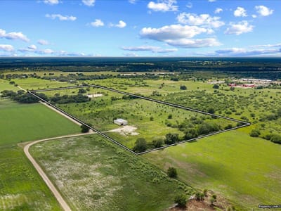 Property photo 2 at 399 Prune RD - Wm H Taylor, La Grange, TX