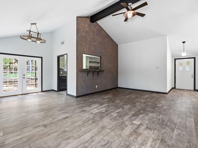 Property photo 5 at 4 & 6 Acacia DR - 3 bed 2 bath home