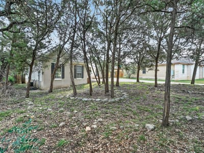 Property photo 4 at 4 Cedarwood CIR - 3 bed 2 bath home