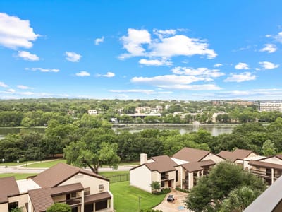 Photo 3 of 22 at 40 N Interstate 35 Highway Unit #8C4 - 2 bed 2 bath home