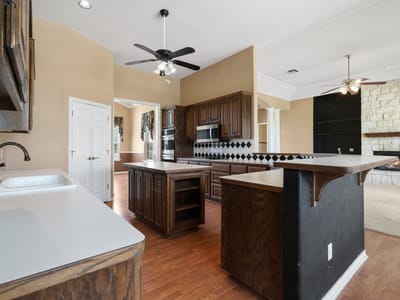 Living area at 400 Hyview Ln - H005D86H - Hutto Abstracts, Hutto, TX