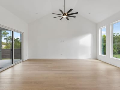 Photo 5 - 400 Post Road DR Unit #1 Photo 5 of 40 at 400 Post Road DR Unit #1 - 4 bed 3 bath home
