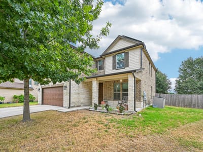 Property photo 4 at 4002 Kings Canyon DR - 4 bed 2 bath home