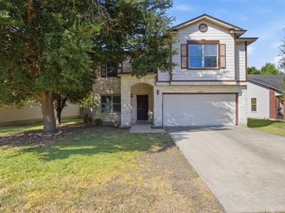 Property photo 2 at 4005 Big Bend TRL - 4 bed 2 bath home