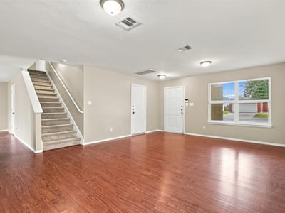 Property photo 4 at 4005 Big Bend TRL - 4 bed 2 bath home