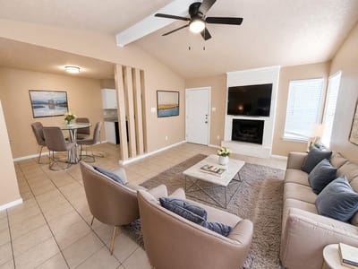 Property photo 2 at 4009 Stonebridge DR Unit #A - 2 bed 1 bath home