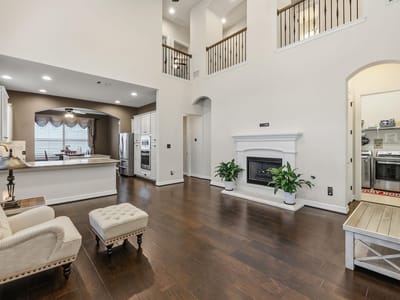 Kitchen at 401 Bellagio DR - 4 bed 3 bath home