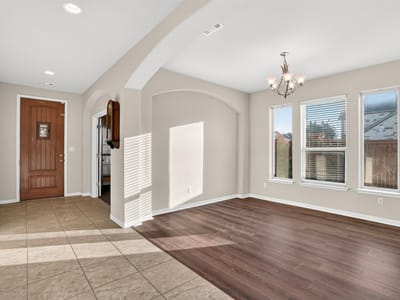 Photo 5 of 37 at 401 Daniel XING - 5 bed 4 bath home
