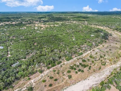 Bathroom at 401 DAYS END Rd - Burnett Ranch Sec 3, Wimberley, TX