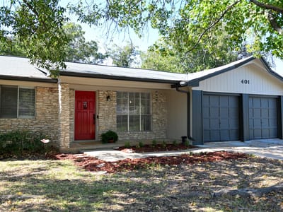 Property photo 2 at 401 Dove Creek DR - 3 bed 2 bath home