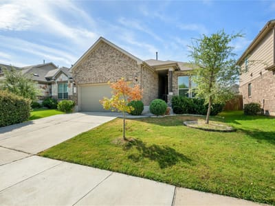 Property photo 2 at 401 Duroc DR - 3 bed 2 bath home