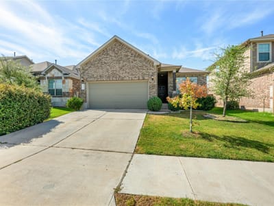 Property photo 3 at 401 Duroc DR - 3 bed 2 bath home