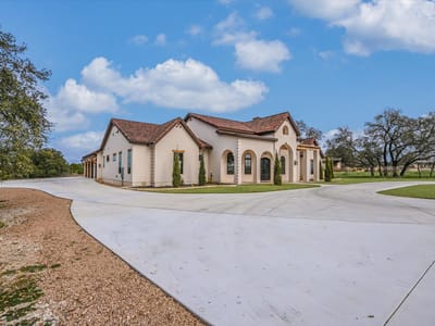 Property photo 2 at 401 Eagle Ridge - 4 bed 3 bath home