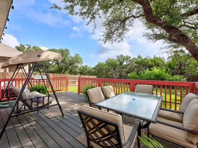 Living area at 401 Peace Pipe WAY - 3 bed 2 bath home