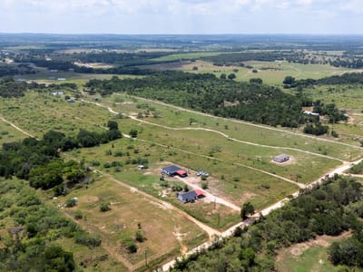 Primary bedroom at 401 Turnback TRL - RURAL McMAHAN AREA, Dale, TX
