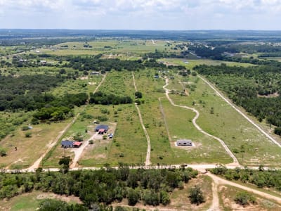 Primary bedroom at 401 Turnback Trl - RURAL McMAHAN AREA, Dale, TX