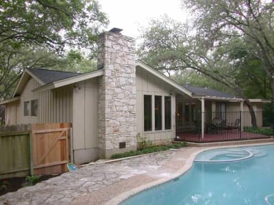 Property photo 2 at 4010 Edgerock Dr - 3 bed 2 bath home