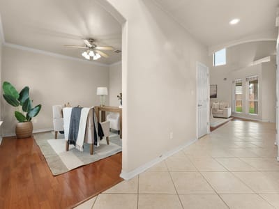 Bathroom at 4012 Creekview TRL - 5 bed 3 bath home