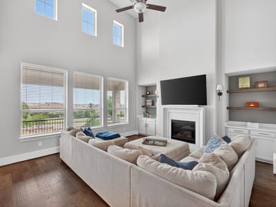 Primary bedroom at 402 San Donato DR - 4 bed 3 bath home