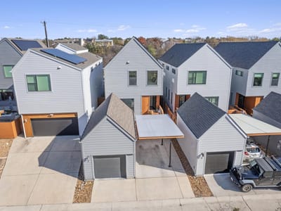 Property photo 3 at 4020 Airport BLVD Unit #7 - 3 bed 2 bath home