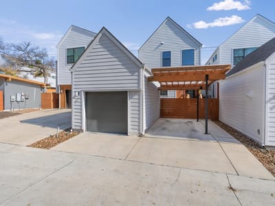 Property photo 4 at 4020 Airport BLVD Unit #7 - 3 bed 2 bath home