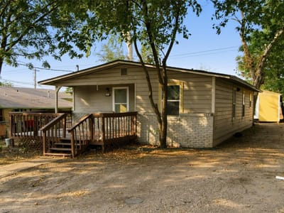 Property photo 2 at 403 Blackson Ave - 3 bed 2 bath home