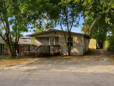 Property photo 4 at 403 Blackson Ave - 3 bed 2 bath home
