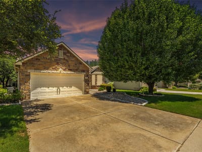 Kitchen at 403 Dove Hollow TRL - 3 bed 2 bath home