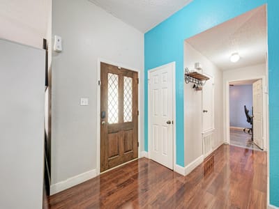 Primary bedroom at 403 Hickory Ridge TRL - 3 bed 2 bath home