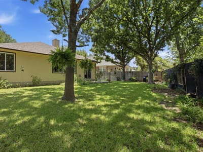 Property photo 2 at 4032 Cargill DR - 3 bed 2 bath home