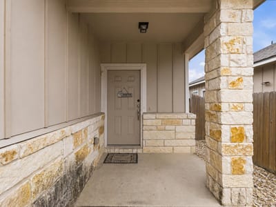 Living area at 404 Carl Shipp Dr - Liberty Place, Liberty Hill, TX