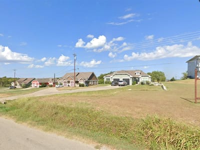 Primary bedroom at 404 Mesa Dr - Rainbow East, Del Valle, TX