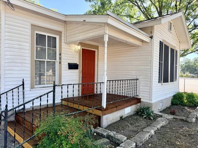 Property photo 5 at 404 Normandy ST - 2 bed 1 bath home