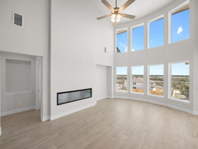 Property photo 5 at 404 Sheepdog DR - 5 bed 4 bath home