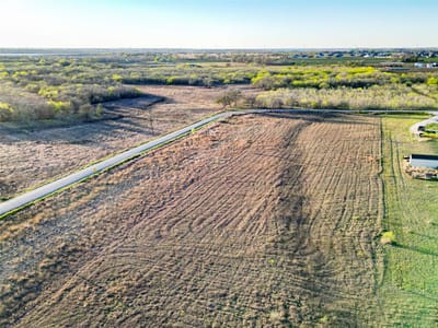 Bathroom at 405 Black Ankle Rd - Bluebonnet Meadows, Lockhart, TX