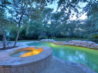 Photo 2 of 39 at 405 Luna Vista Dr - 4 bed 3 bath home