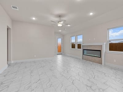 Property photo 3 at 405 Stellar Wind DR - 4 bed 2 bath home
