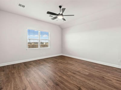 Primary bedroom at 405 W Luna Blue LN - 4 bed 3 bath home