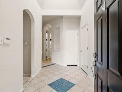 Kitchen at 406 Bellaire Oaks DR - 3 bed 2 bath home