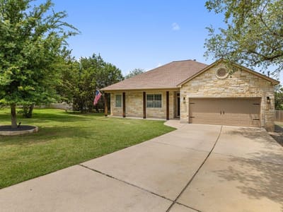 Living area at 406 Strichen Dr - 3 bed 2 bath home