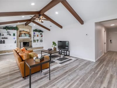 Kitchen at 407 Buckboard BLVD - 3 bed 2 bath home