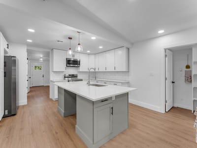 Kitchen at 407 E Kerr ST - 4 bed 3 bath home