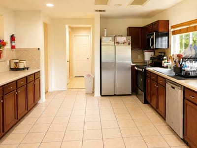 Kitchen at 407 Evening Grosbeak DR - 5 bed 3 bath home