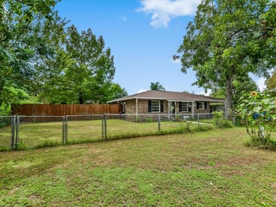 Property photo 2 at 407 Hill ST - 2 bed 1 bath home