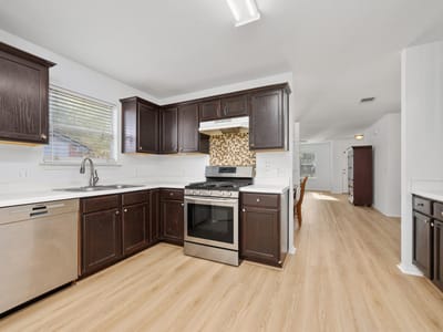 Property photo 3 at 409 Ballentine CT - 3 bed 2 bath home
