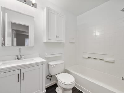 Property photo 5 at 409 Ballentine CT - 3 bed 2 bath home