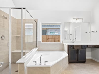 Photo 5 of 37 at 409 Grey Leaf RD - 4 bed 3 bath home