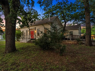 Kitchen at 409 N Main ST - 3 bed 3 bath home