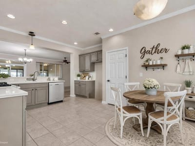 Living area at 409 Rio Grande Loop - 3 bed 2 bath home