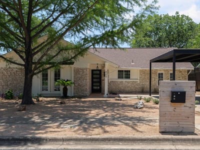 Primary bedroom at 409 Thistlewood DR - 3 bed 2 bath home